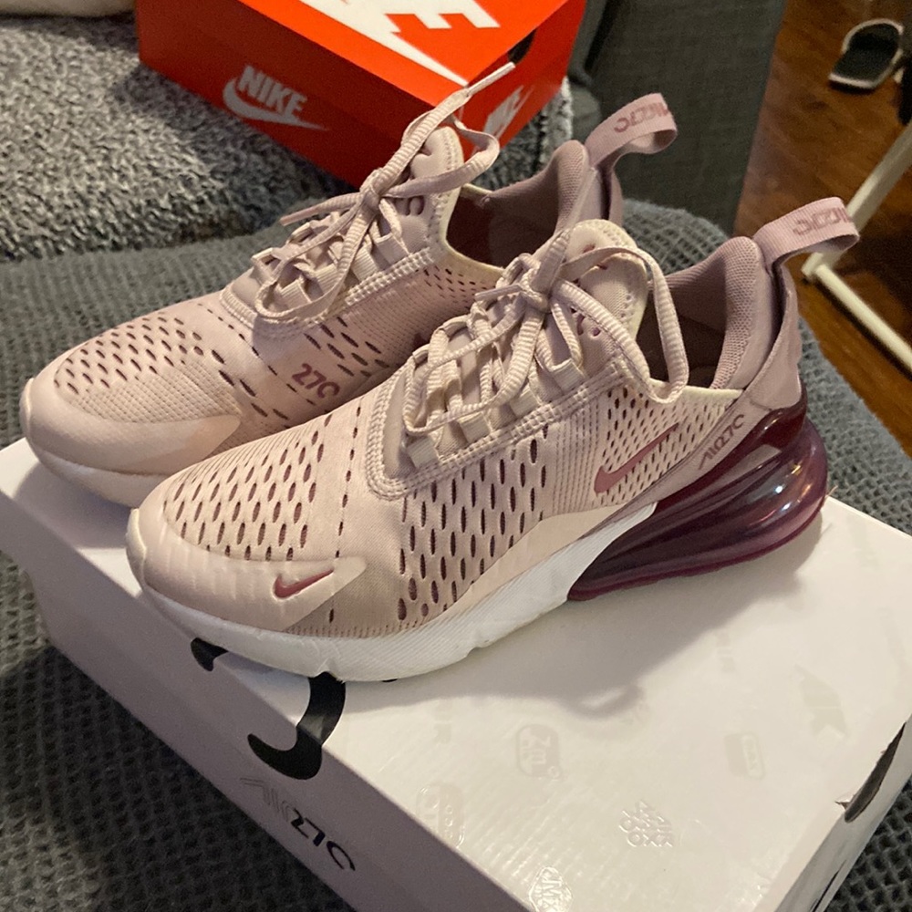 Rose and mauve Nike Air Max 270 in great condition